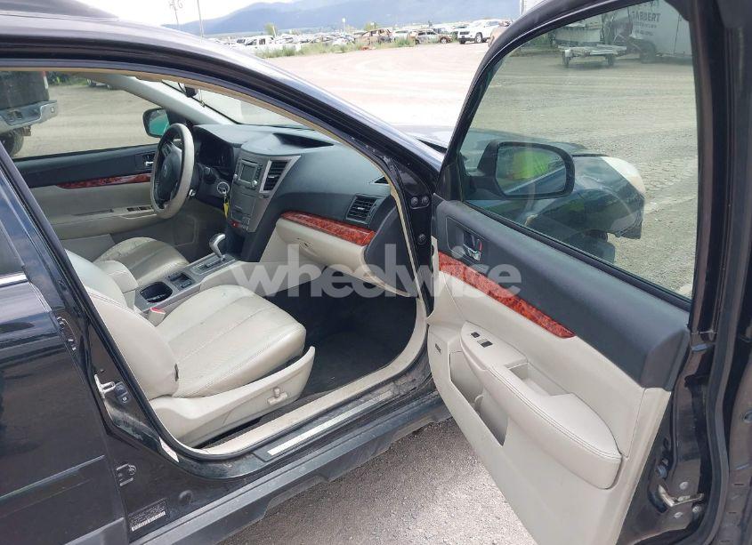 Photo 5 of 2012 Subaru Outback 2.5I LIMITED (VIN 4S4BRCKC4C3252940)