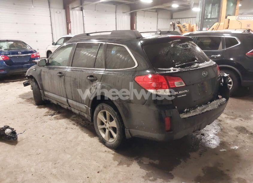 Photo 3 of 2013 Subaru Outback 2.5I LIMITED (VIN 4S4BRCKC4D3218935)