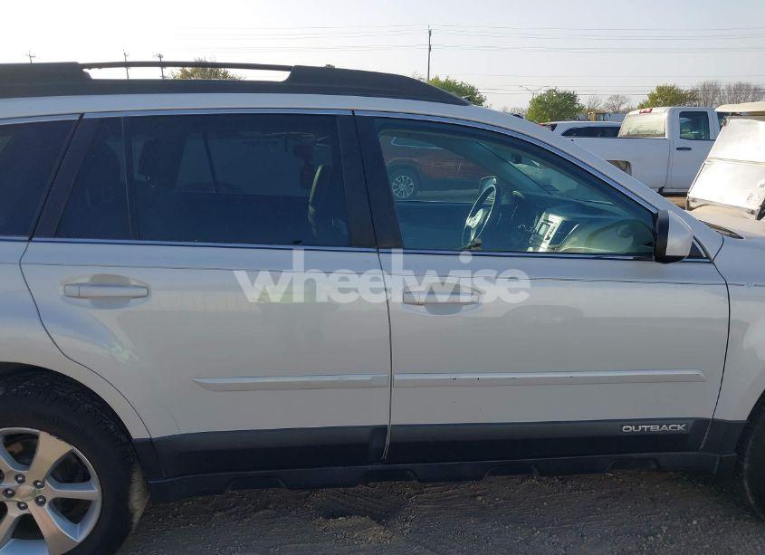 Photo 13 of 2013 Subaru Outback 2.5I LIMITED (VIN 4S4BRCKC4D3219535)