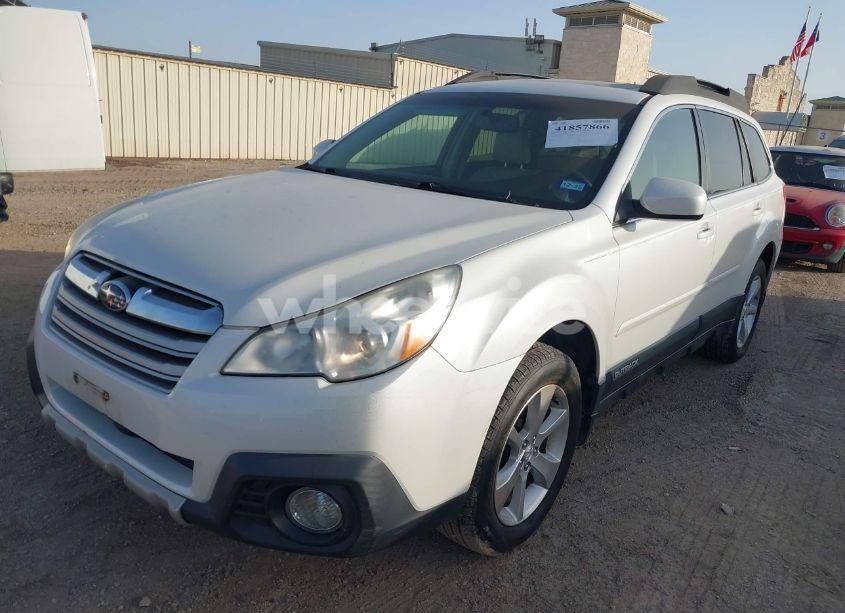 Photo 2 of 2013 Subaru Outback 2.5I LIMITED (VIN 4S4BRCKC4D3219535)