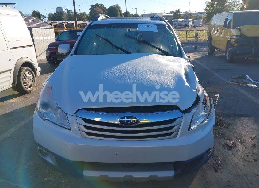 Photo 11 of 2010 Subaru Outback 2.5I LIMITED (VIN 4S4BRCKC5A3355958)