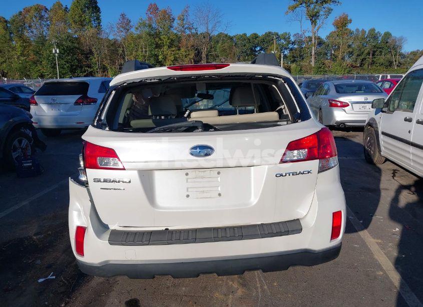 Photo 15 of 2010 Subaru Outback 2.5I LIMITED (VIN 4S4BRCKC5A3355958)