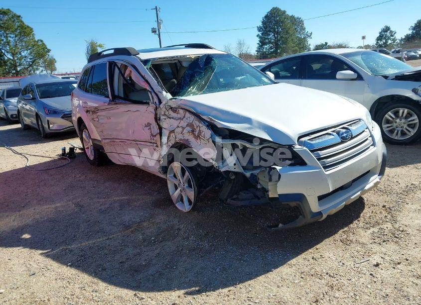 2013 Subaru Outback 2.5I LIMITED (VIN 4S4BRCKC5D3231063) main photo