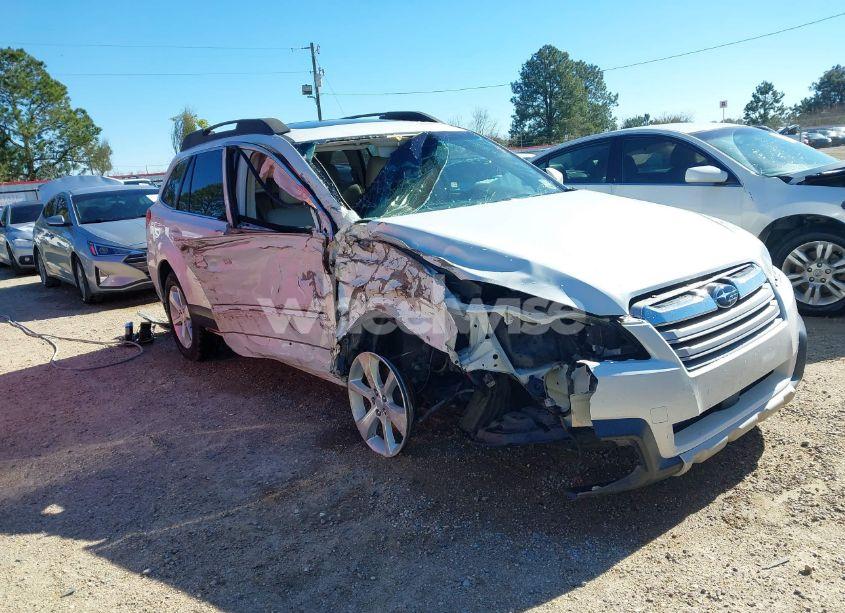 Photo 6 of 2013 Subaru Outback 2.5I LIMITED (VIN 4S4BRCKC5D3231063)