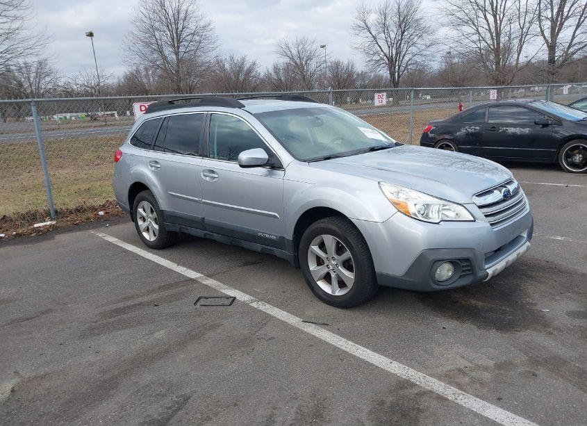 2013 Subaru Outback 2.5I LIMITED (VIN 4S4BRCKC5D3265102) main photo