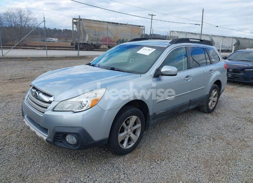 Photo 2 of 2013 Subaru Outback 2.5I LIMITED (VIN 4S4BRCKC5D3313648)