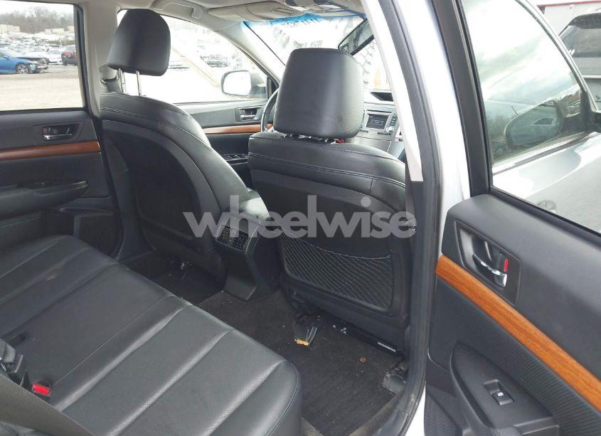 Photo 8 of 2013 Subaru Outback 2.5I LIMITED (VIN 4S4BRCKC5D3313648)