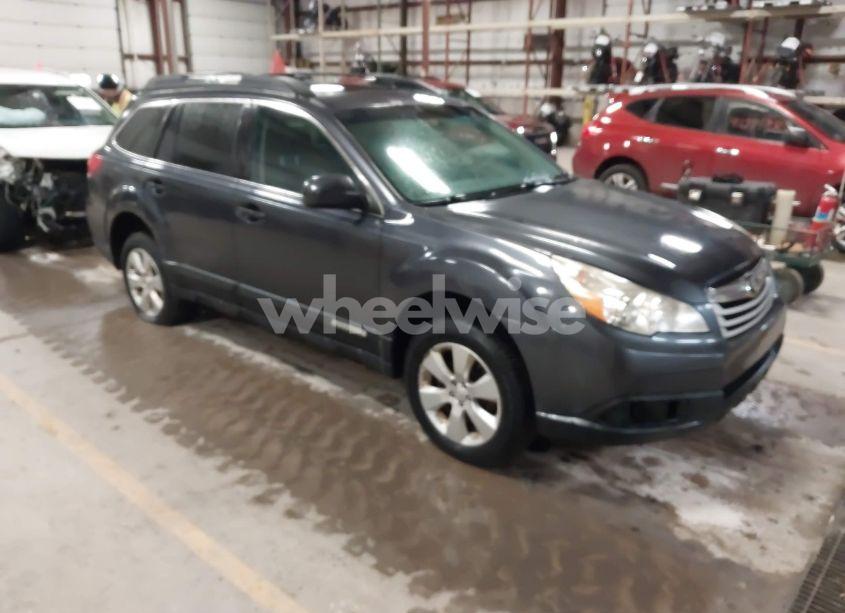 2011 Subaru Outback 2.5I LIMITED (VIN 4S4BRCKC6B3398108) main photo