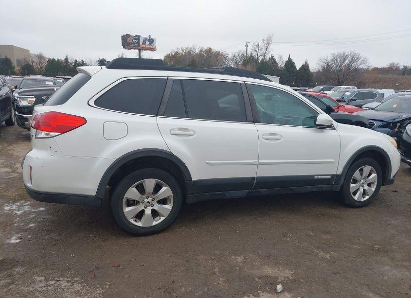 Photo 13 of 2011 Subaru Outback 2.5I LIMITED (VIN 4S4BRCKC6B3423881)
