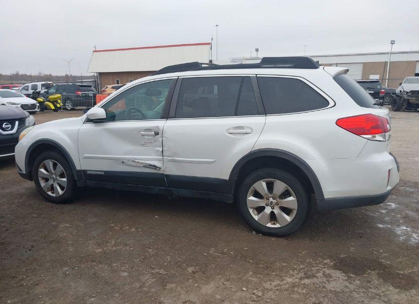 Photo 14 of 2011 Subaru Outback 2.5I LIMITED (VIN 4S4BRCKC6B3423881)