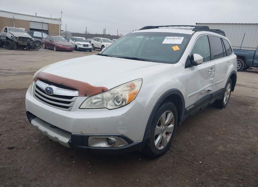 Photo 2 of 2011 Subaru Outback 2.5I LIMITED (VIN 4S4BRCKC6B3423881)