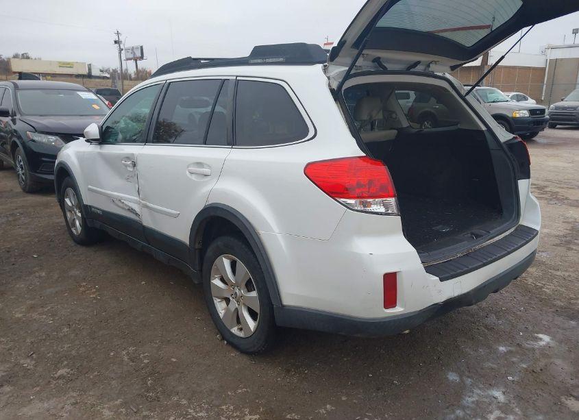 Photo 3 of 2011 Subaru Outback 2.5I LIMITED (VIN 4S4BRCKC6B3423881)