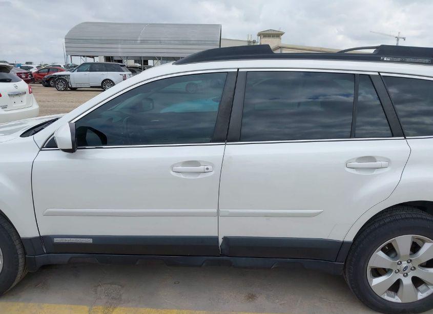 Photo 14 of 2012 Subaru Outback 2.5I LIMITED (VIN 4S4BRCKC6C3225223)