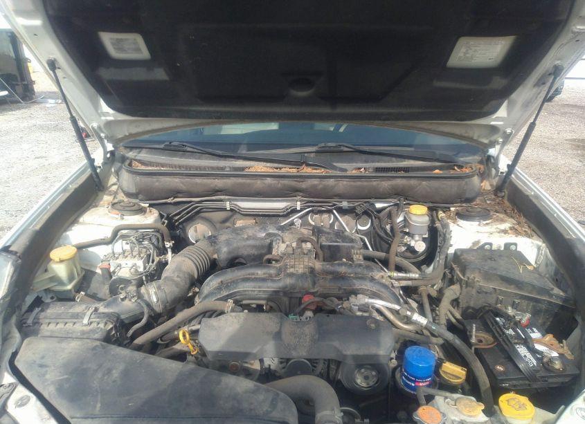 Photo 10 of 2013 Subaru Outback 2.5I LIMITED (VIN 4S4BRCKC6D3288288)