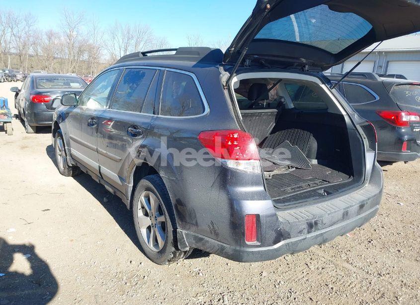 Photo 3 of 2013 Subaru Outback 2.5I LIMITED (VIN 4S4BRCKC6D3309124)