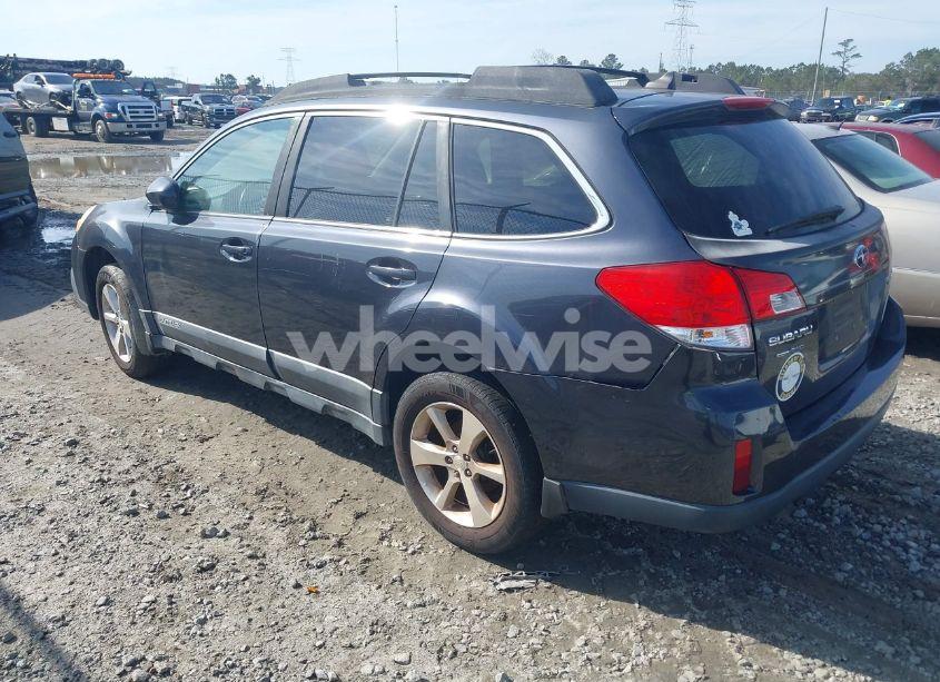 Photo 3 of 2013 Subaru Outback 2.5I LIMITED (VIN 4S4BRCKC6D3311858)