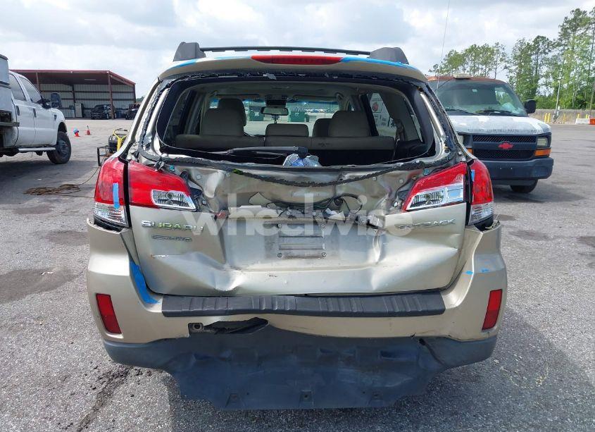 Photo 6 of 2010 Subaru Outback 2.5I LIMITED (VIN 4S4BRCKC7A3378352)