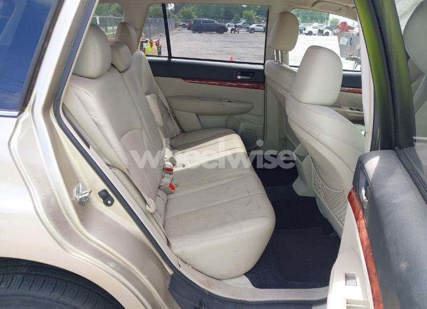 Photo 8 of 2010 Subaru Outback 2.5I LIMITED (VIN 4S4BRCKC7A3378352)