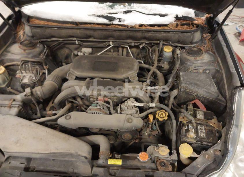 Photo 10 of 2010 Subaru Outback 2.5I LIMITED (VIN 4S4BRCKC7A3383910)