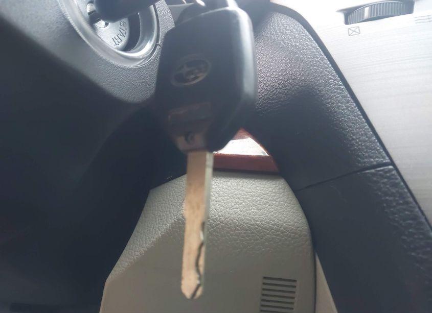 Photo 11 of 2011 Subaru Outback 2.5I LIMITED (VIN 4S4BRCKC7B3413201)