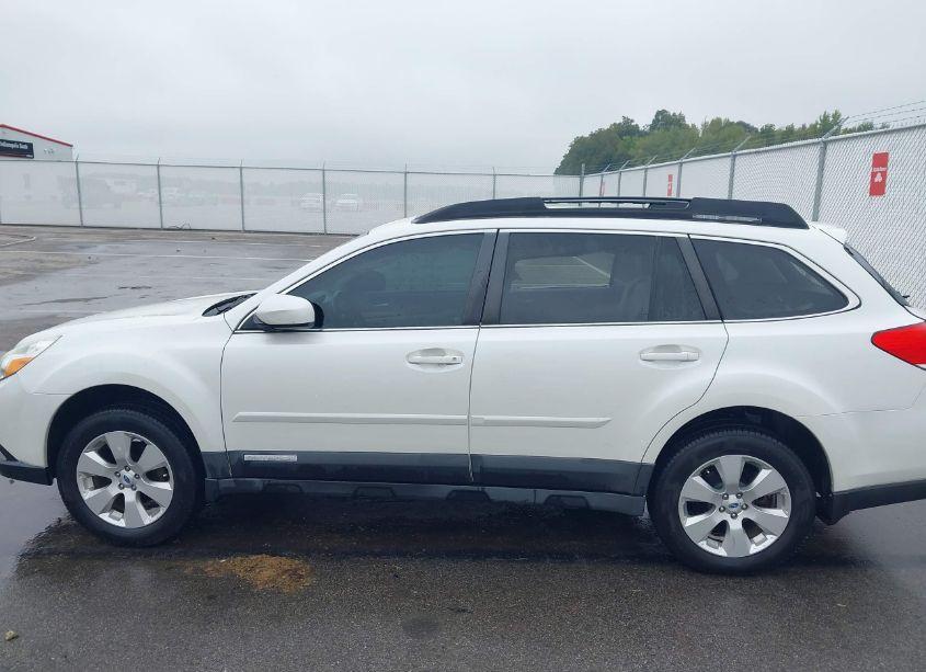 Photo 15 of 2012 Subaru Outback 2.5I LIMITED (VIN 4S4BRCKC7C3214327)