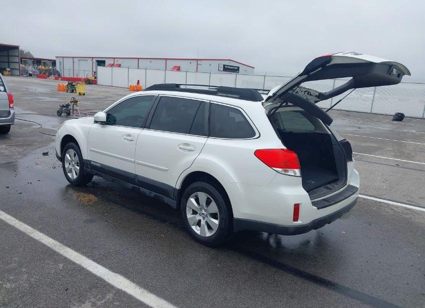 Photo 3 of 2012 Subaru Outback 2.5I LIMITED (VIN 4S4BRCKC7C3214327)