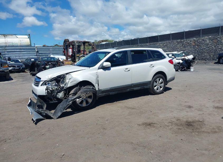 Photo 2 of 2011 Subaru Outback 2.5I LIMITED (VIN 4S4BRCKC8B3402238)