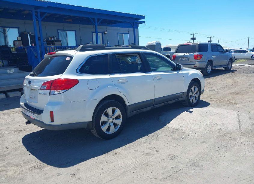 Photo 4 of 2011 Subaru Outback 2.5I LIMITED (VIN 4S4BRCKC8B3402238)