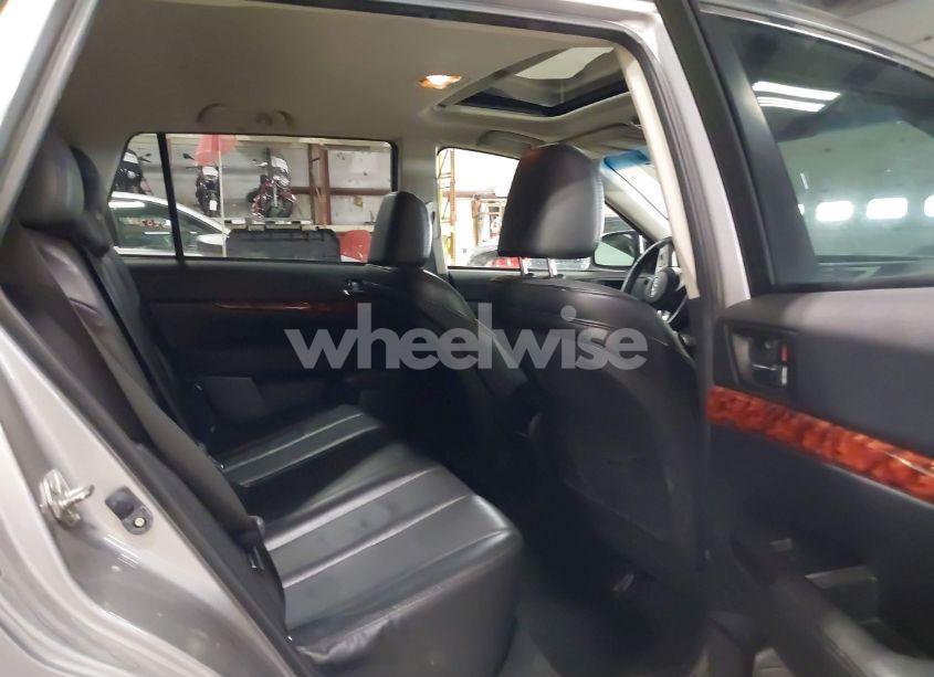 Photo 8 of 2011 Subaru Outback 2.5I LIMITED (VIN 4S4BRCKC9B3354541)