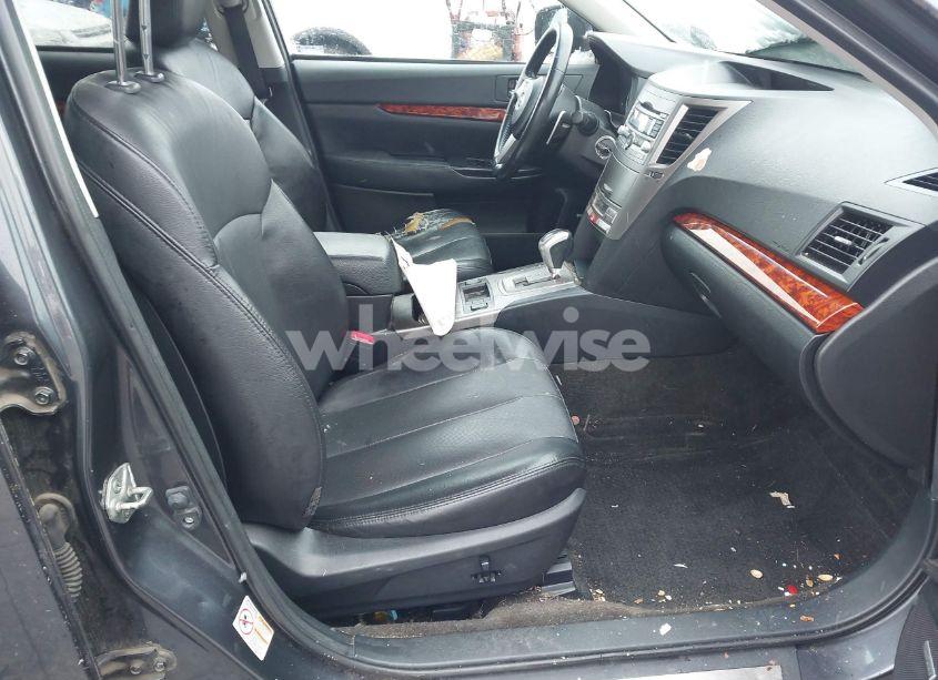 Photo 5 of 2011 Subaru Outback 2.5I LIMITED (VIN 4S4BRCKC9B3443266)