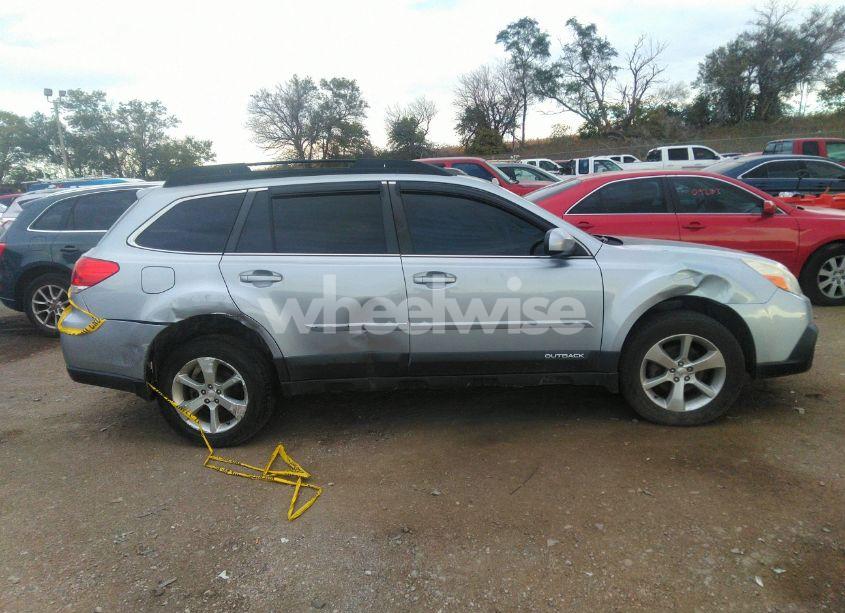 Photo 13 of 2013 Subaru Outback 2.5I LIMITED (VIN 4S4BRCKC9D3218283)