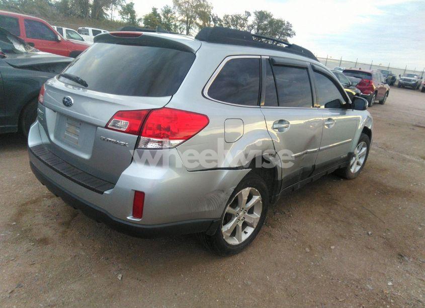 Photo 4 of 2013 Subaru Outback 2.5I LIMITED (VIN 4S4BRCKC9D3218283)