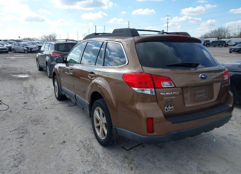Photo 3 of 2013 Subaru Outback 2.5I LIMITED (VIN 4S4BRCKC9D3248979)