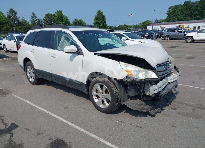 2013 Subaru Outback 2.5I LIMITED (VIN 4S4BRCKC9D3299866) main photo