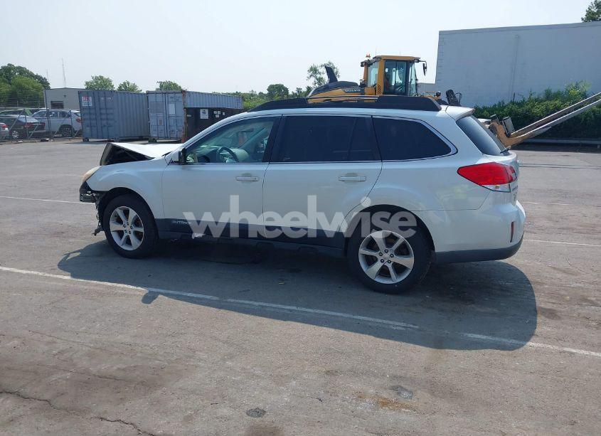 Photo 15 of 2013 Subaru Outback 2.5I LIMITED (VIN 4S4BRCKC9D3299866)