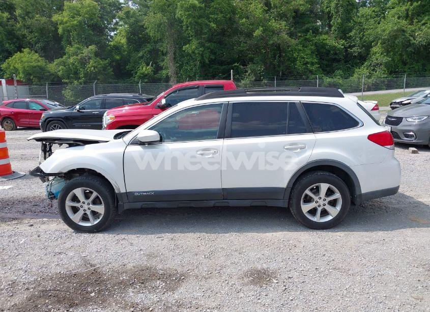 Photo 14 of 2013 Subaru Outback 2.5I LIMITED (VIN 4S4BRCKC9D3302457)
