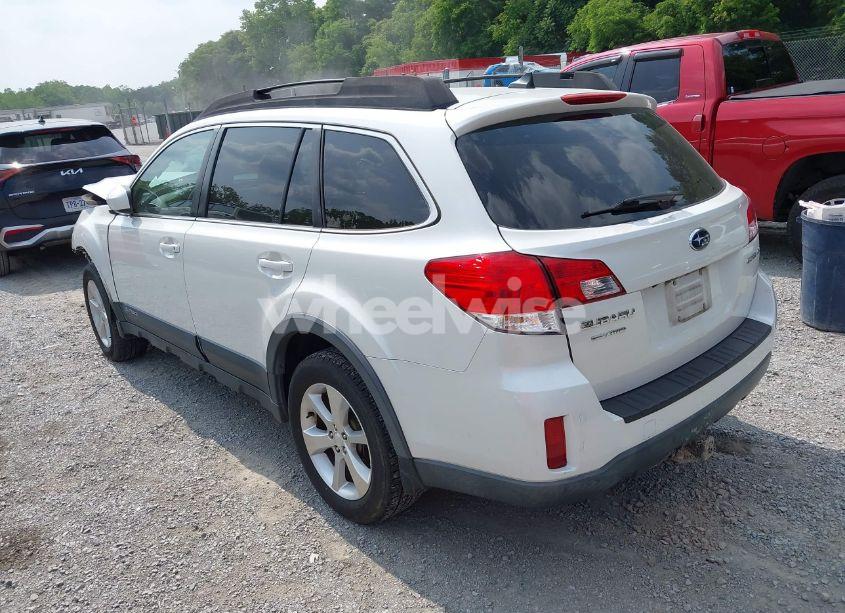 Photo 3 of 2013 Subaru Outback 2.5I LIMITED (VIN 4S4BRCKC9D3302457)