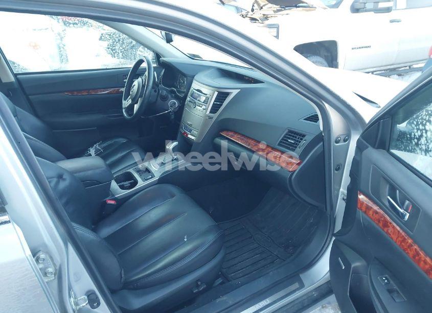 Photo 5 of 2011 Subaru Outback 2.5I LIMITED (VIN 4S4BRCKCXB3352023)