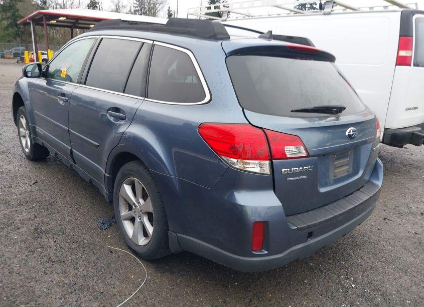 Photo 3 of 2013 Subaru Outback 2.5I LIMITED (VIN 4S4BRCKCXD3213786)