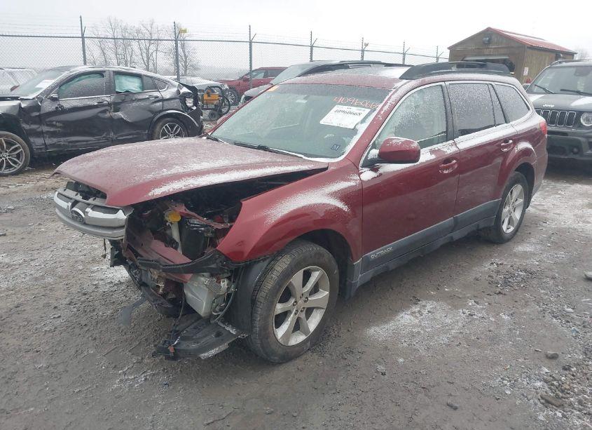 Photo 2 of 2013 Subaru Outback 2.5I LIMITED (VIN 4S4BRCKCXD3243693)