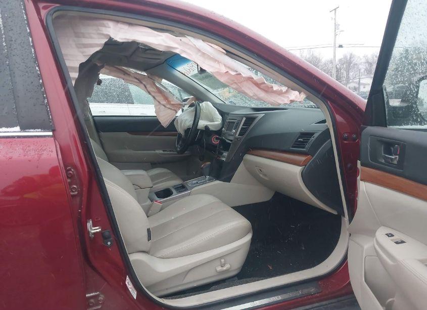 Photo 5 of 2013 Subaru Outback 2.5I LIMITED (VIN 4S4BRCKCXD3243693)