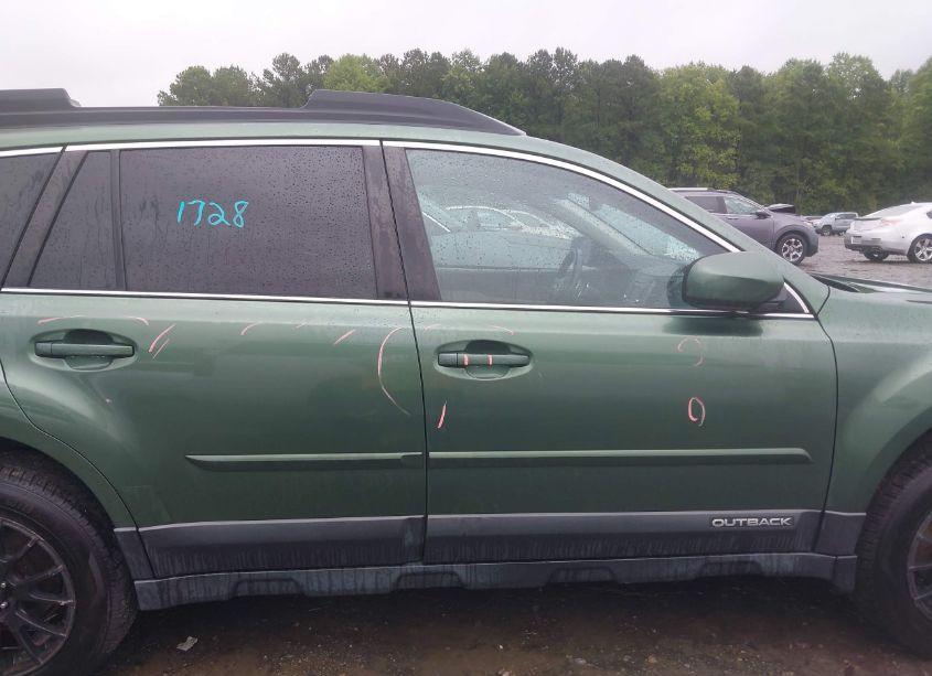 Photo 14 of 2013 Subaru Outback 2.5I LIMITED (VIN 4S4BRCKCXD3283143)