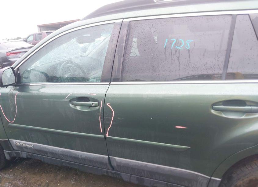 Photo 15 of 2013 Subaru Outback 2.5I LIMITED (VIN 4S4BRCKCXD3283143)