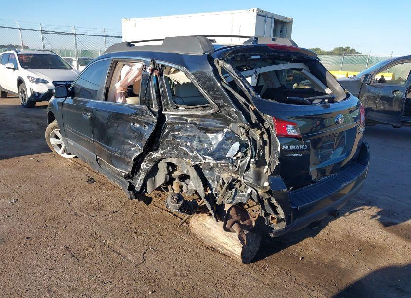 Photo 3 of 2013 Subaru Outback 2.5I LIMITED (VIN 4S4BRCKCXD3287824)