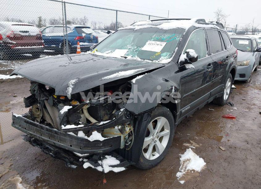 Photo 2 of 2013 Subaru Outback 2.5I LIMITED (VIN 4S4BRCKCXD3289251)