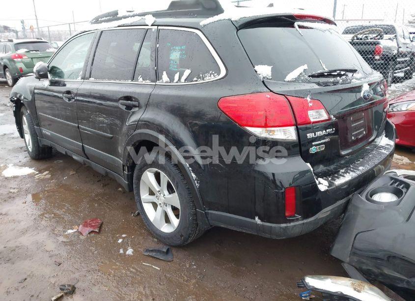 Photo 3 of 2013 Subaru Outback 2.5I LIMITED (VIN 4S4BRCKCXD3289251)