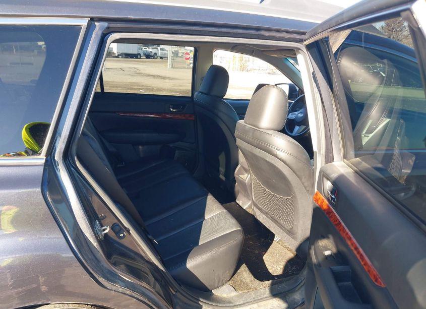 Photo 8 of 2011 Subaru Outback 2.5I LIMITED (VIN 4S4BRCLC0B3423079)