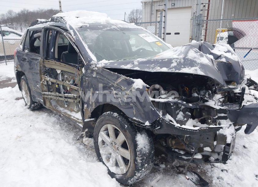 Photo 6 of 2014 Subaru Outback 2.5I LIMITED (VIN 4S4BRCLC0E3305456)