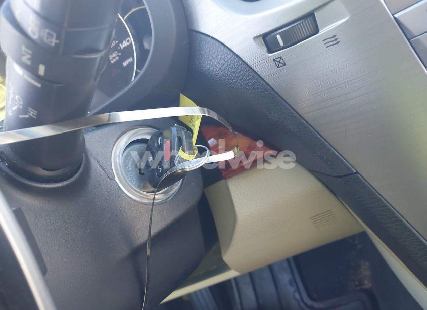 Photo 11 of 2011 Subaru Outback 2.5I LIMITED (VIN 4S4BRCLC2B3353066)