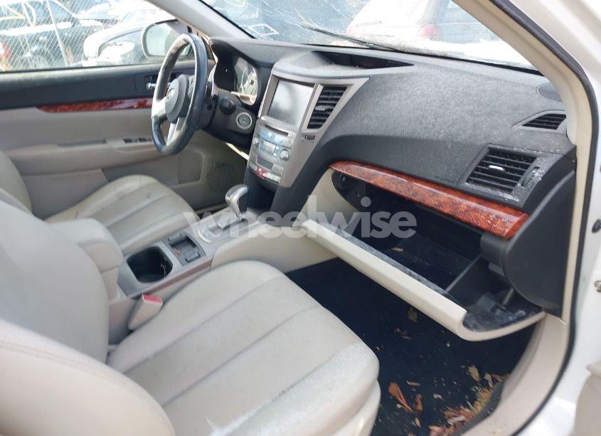 Photo 5 of 2011 Subaru Outback 2.5I LIMITED (VIN 4S4BRCLC2B3440725)